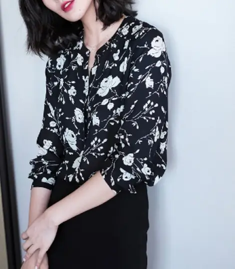 White Rose Print Silk Lady Shirt
