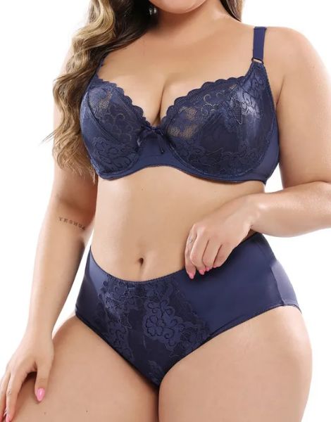 Plus size lingerie (